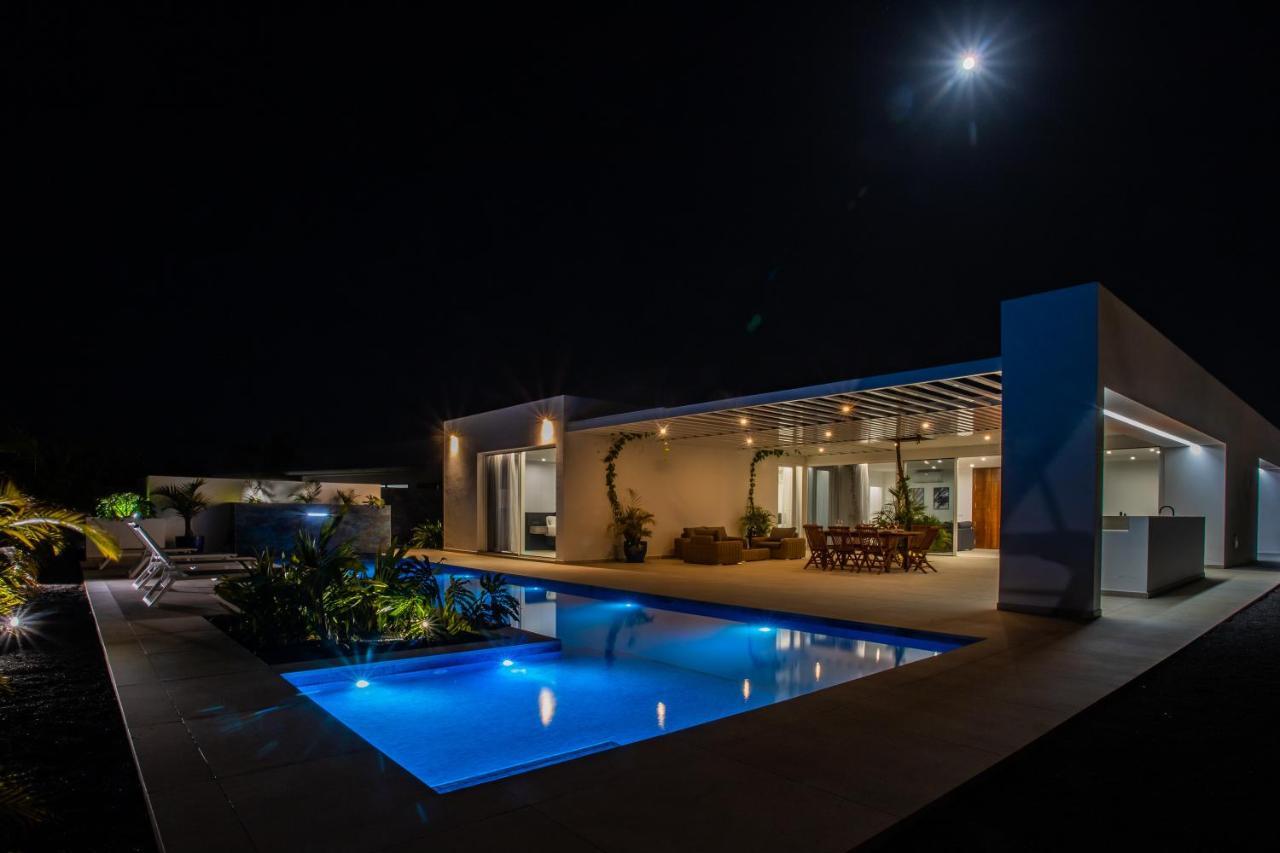 Golf Palms Villa Costa Teguise Ngoại thất bức ảnh